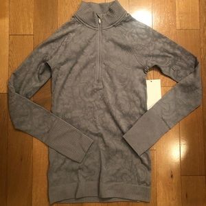 NEW Lululemon Rest Less 1/2 Zip Pullover; Size 4